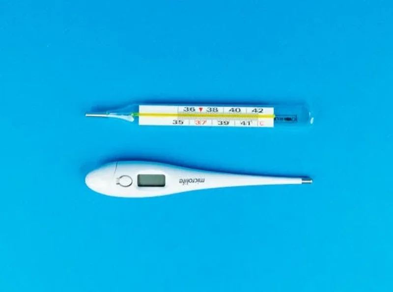 مراحل کلی اندازه‌گیری دما در آزمایشگاه